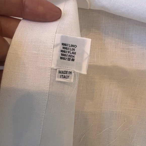 Duo of Italian Linen Shirts - Picture 8 of 14